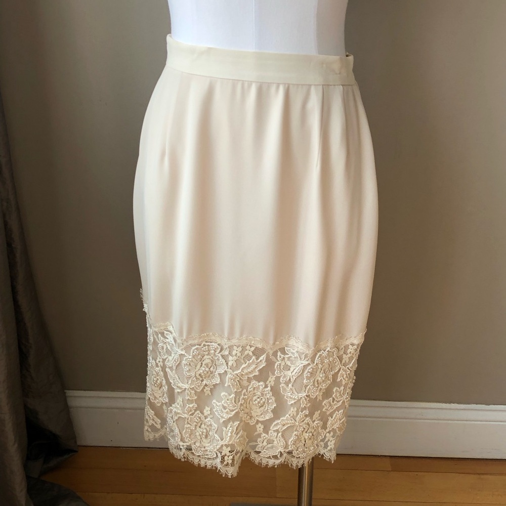 Vintage Ivory Lace Pearl Pencil Skirt S
